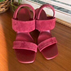 NEW Steve Madden Women's Heels Marbell Sandal Burgundy Suede 6.5